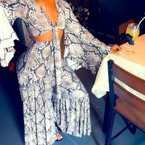 Two Piece Snake Print Outfit